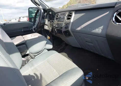 2012 Ford F-250 Xlt из США, поврежденный, VIN 1FT7X2B61CEB90910